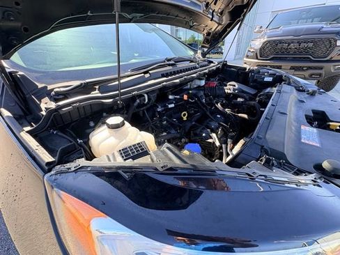 Used 2020 Ford Edge SEL AWD/4WD image 32