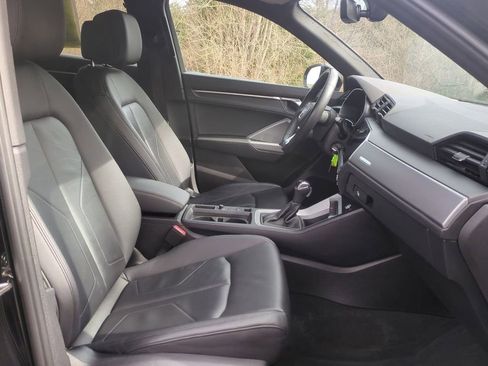 Used 2022 Audi Q3 2.0T Premium AWD/4WD image 28