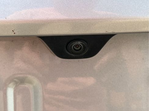 Used 2021 Jeep Grand Cherokee Limited image 18