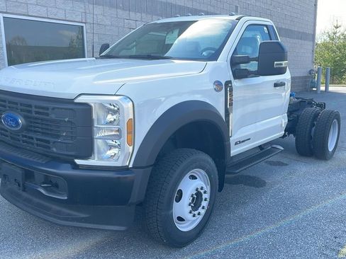 Used 2024 Ford F550 4x4 Regular Cab Super Duty image 4