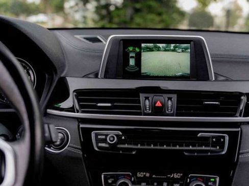 Used 2018 BMW X2 sDrive28i image 44