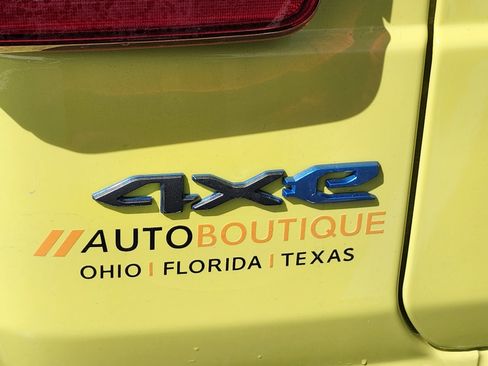 Used 2024 Jeep Wrangler Unlimited Rubicon 4xe w/ Convenience Group image 16