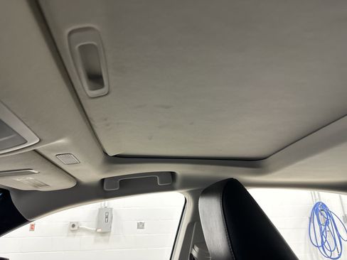 Used 2020 Lexus ES 350 w/ Premium Package image 28