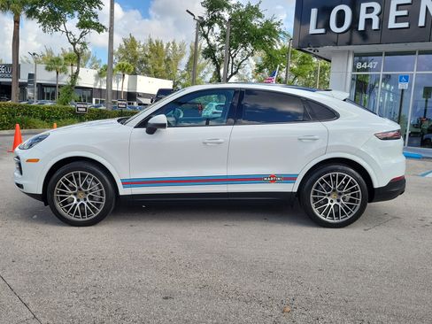Used 2023 Porsche Cayenne Platinum Edition AWD/4WD image 8