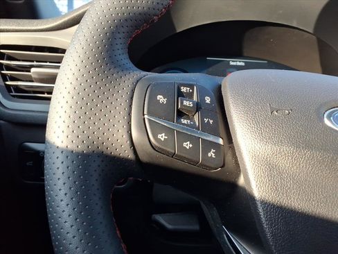 Certified 2023 Ford Escape ST-Line Select w/ Tech Pack #2 image 16