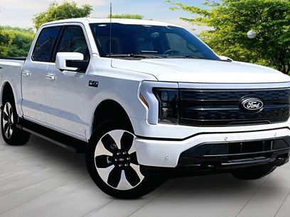 New 2025 Ford F150 Lightning Platinum