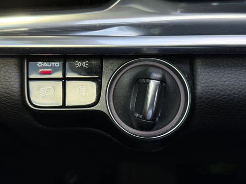 Certified 2020 Porsche Panamera 4 image 35