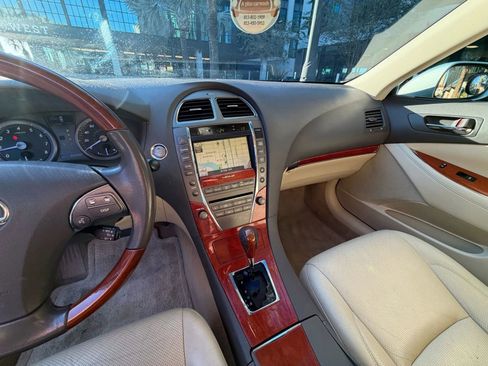 Used 2011 Lexus ES 350 image 15