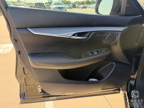 Used 2024 INFINITI QX50 Luxe FWD image 9
