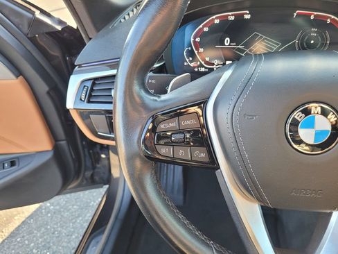 Used 2021 BMW 530i w/ Premium Package RWD image 22