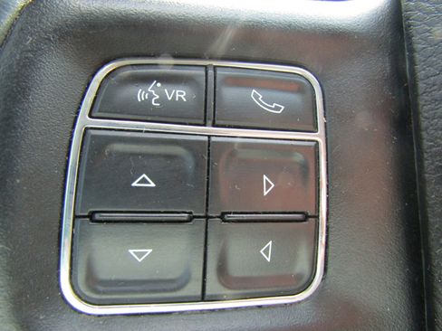 Used 2017 RAM 1500 Lone Star image 25