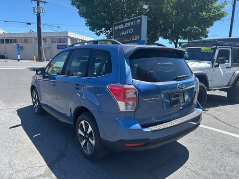 Used 2017 Subaru Forester 2.5i Limited w/ Popular Package #2 AWD/4WD image 3