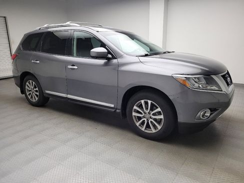 Used 2015 Nissan Pathfinder SL w/ SL Premium Package FWD image 11