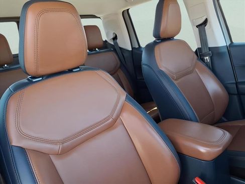 Used 2024 Ford Maverick Lariat image 15