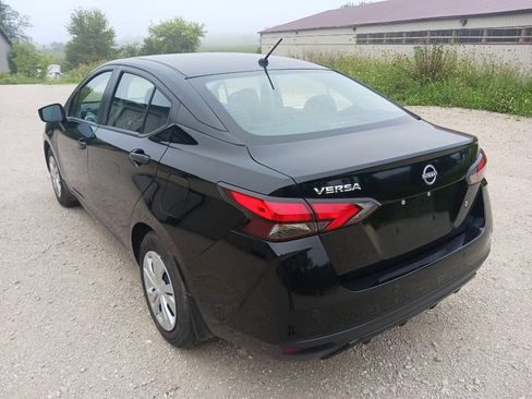 Used 2025 Nissan Versa S w/ Trunk Package FWD image 7