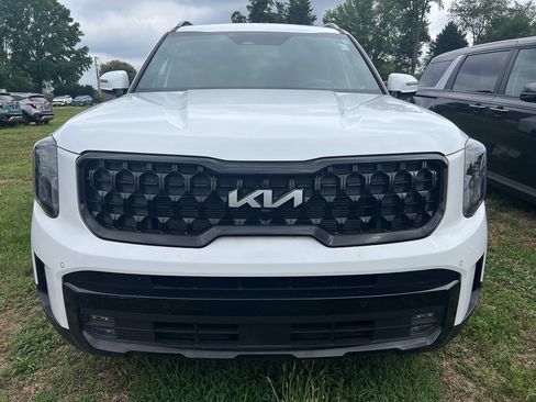 Used 2024 Kia Telluride SX Prestige X-Pro AWD/4WD image 9