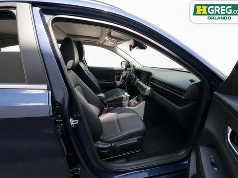 Used 2024 Hyundai Kona Limited AWD/4WD image 15