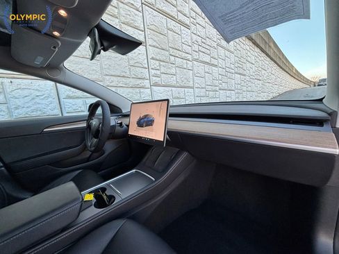 Used 2022 Tesla Model 3 Long Range image 18