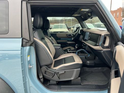 Used 2023 Ford Bronco Wildtrak image 20