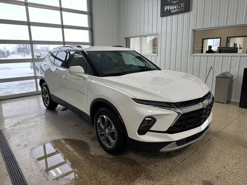 Used 2024 Chevrolet Blazer LT w/ Convenience Package image 31