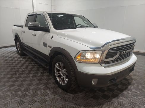 Used 2018 RAM 1500 Laramie Longhorn AWD/4WD image 4