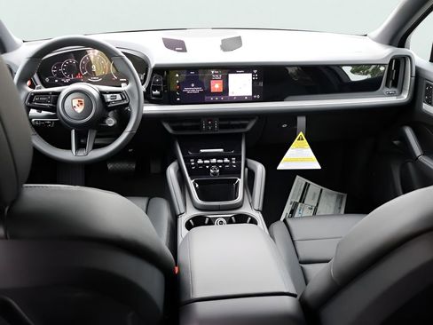 New 2026 Porsche Cayenne AWD/4WD image 19