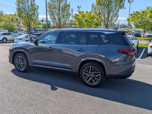 Used 2025 Lexus TX 350 AWD w/ Technology Package image 4