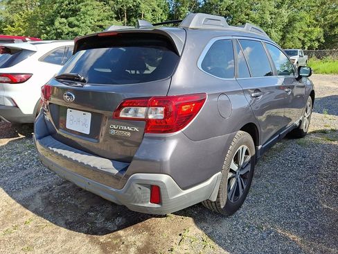 Used 2019 Subaru Outback 2.5i Limited w/ Popular Package #2 AWD/4WD image 4