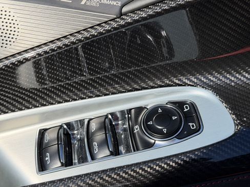 Used 2025 Chevrolet Corvette Z06 RWD image 19