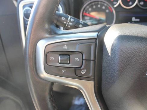 Used 2022 Chevrolet Silverado 1500 LT image 19