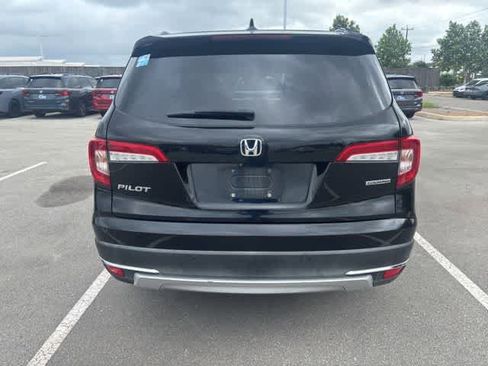Used 2019 Honda Pilot Touring image 4
