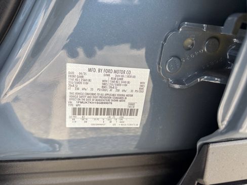 Used 2025 Ford Explorer ST-Line w/ Premium Package RWD image 23