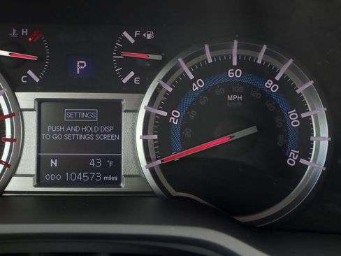 Used 2019 Toyota 4Runner Limited image 10