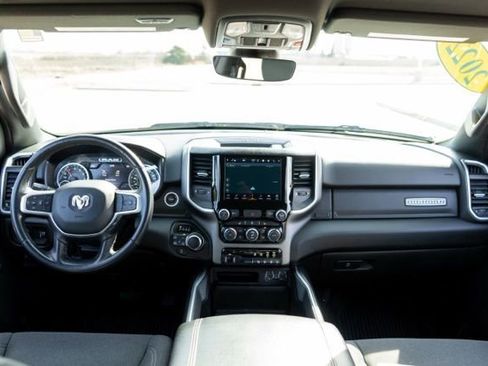 Used 2022 RAM 1500 Big Horn AWD/4WD image 14