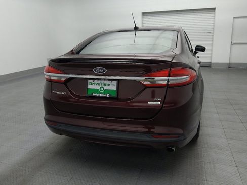 Used 2017 Ford Fusion SE w/ Equipment Group 201A FWD image 7