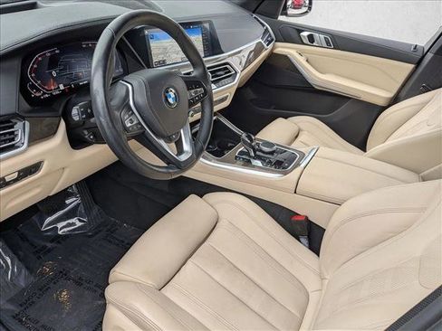 Certified 2022 BMW X5 xDrive40i w/ Premium Package image 10