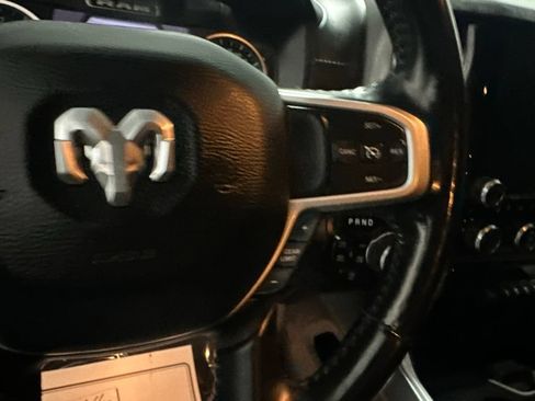 Used 2022 RAM 1500 Big Horn AWD/4WD image 17