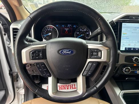 Used 2022 Ford F250 Lariat w/ Lariat Ultimate Package AWD/4WD image 15