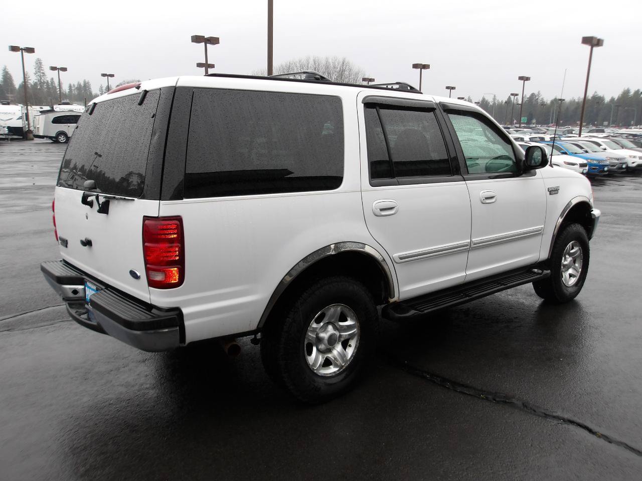 Used 1998 Ford Expedition XLT AWD/4WD image 5