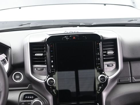 New 2026 RAM 1500 4x4 Crew Cab image 26