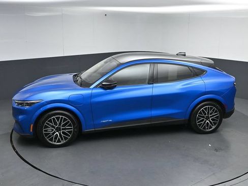 Certified 2025 Ford Mustang Mach-E Premium AWD/4WD image 49