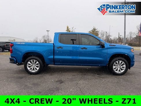 Used 2023 Chevrolet Silverado 1500 Custom image 2