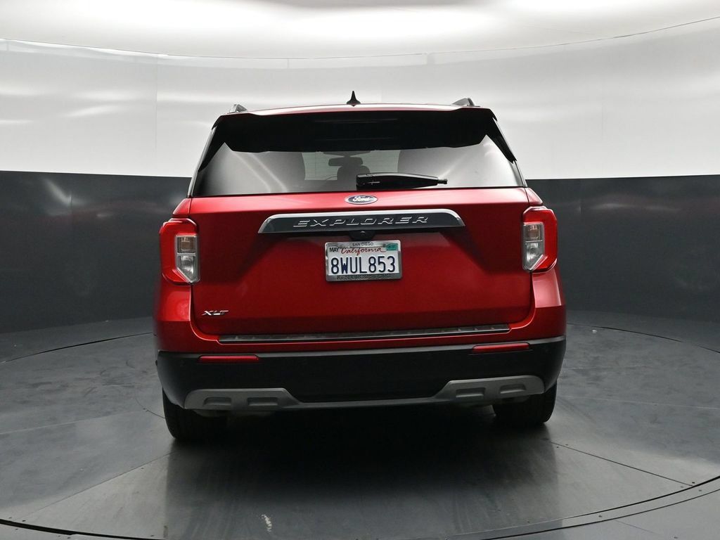 Used 2021 Ford Explorer XLT w/ Equipment Group 202A RWD image 25