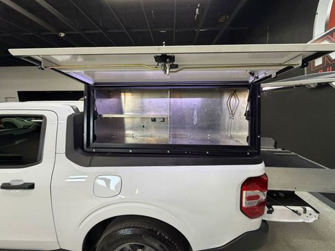Used 2025 Ford Maverick XLT FWD image 28