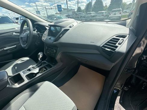 Used 2019 Ford Escape SE FWD image 32