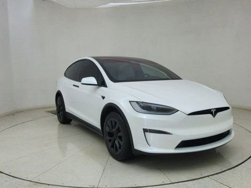 Used 2024 Tesla Model X AWD/4WD image 62