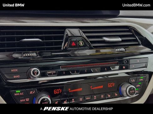 Used 2019 BMW 540i image 11
