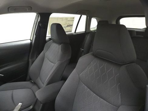 New 2026 Toyota Corolla Cross LE AWD/4WD image 18