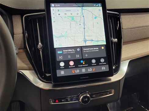 New 2026 Volvo XC90 B6 Plus w/ Protection Package Premier image 19