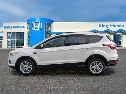 Used 2017 Ford Escape SE w/ SE Leather Comfort Package image 13